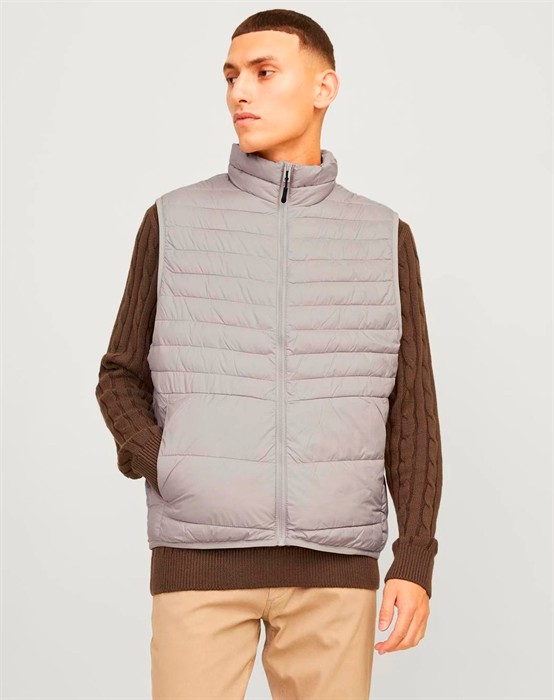 State Packable Collar Vest